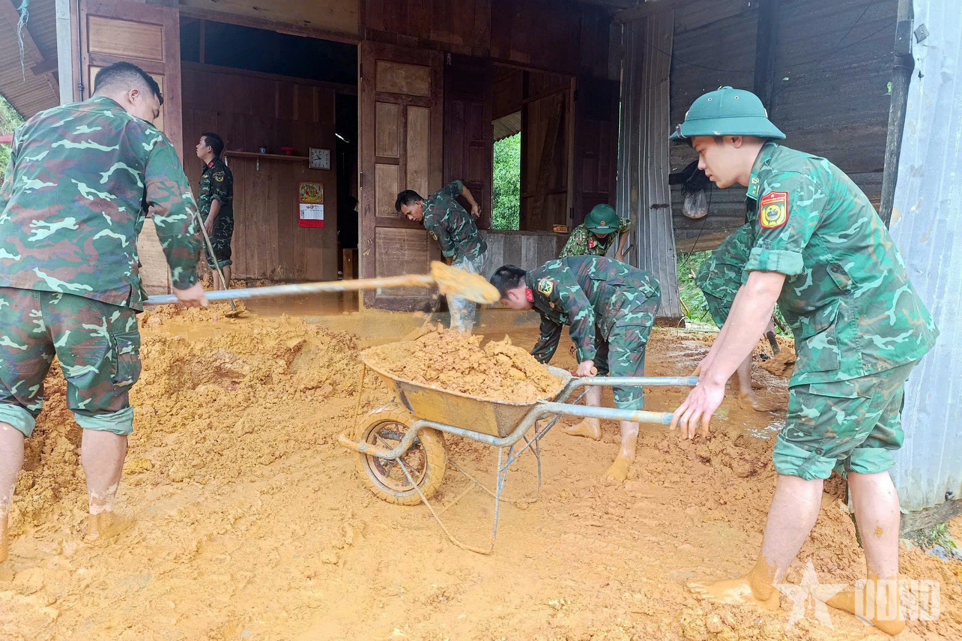 Phát huy cao độ tinh thần ứng phó bão